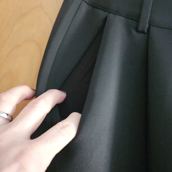 NWT Good American Black "Scuba Knit" Wide Leg Trousers Size 10/30 Style# GKB0006 - Picture 4 of 12